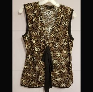 BCBG Max Azaria leopard print Sleeveless blouse